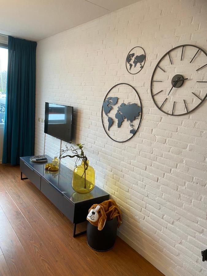 Ijsvogel Apartment, Duplex Family Home 4-Bed Located On The Largest Saltwater Lake เบรานิซเซอ ภายนอก รูปภาพ